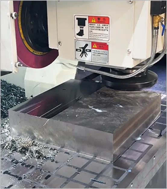 CNC Milling and Grinding Machine