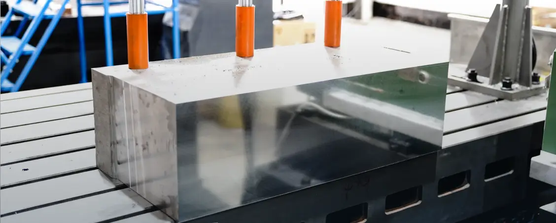 Specialized for Extra-Long Workpieces