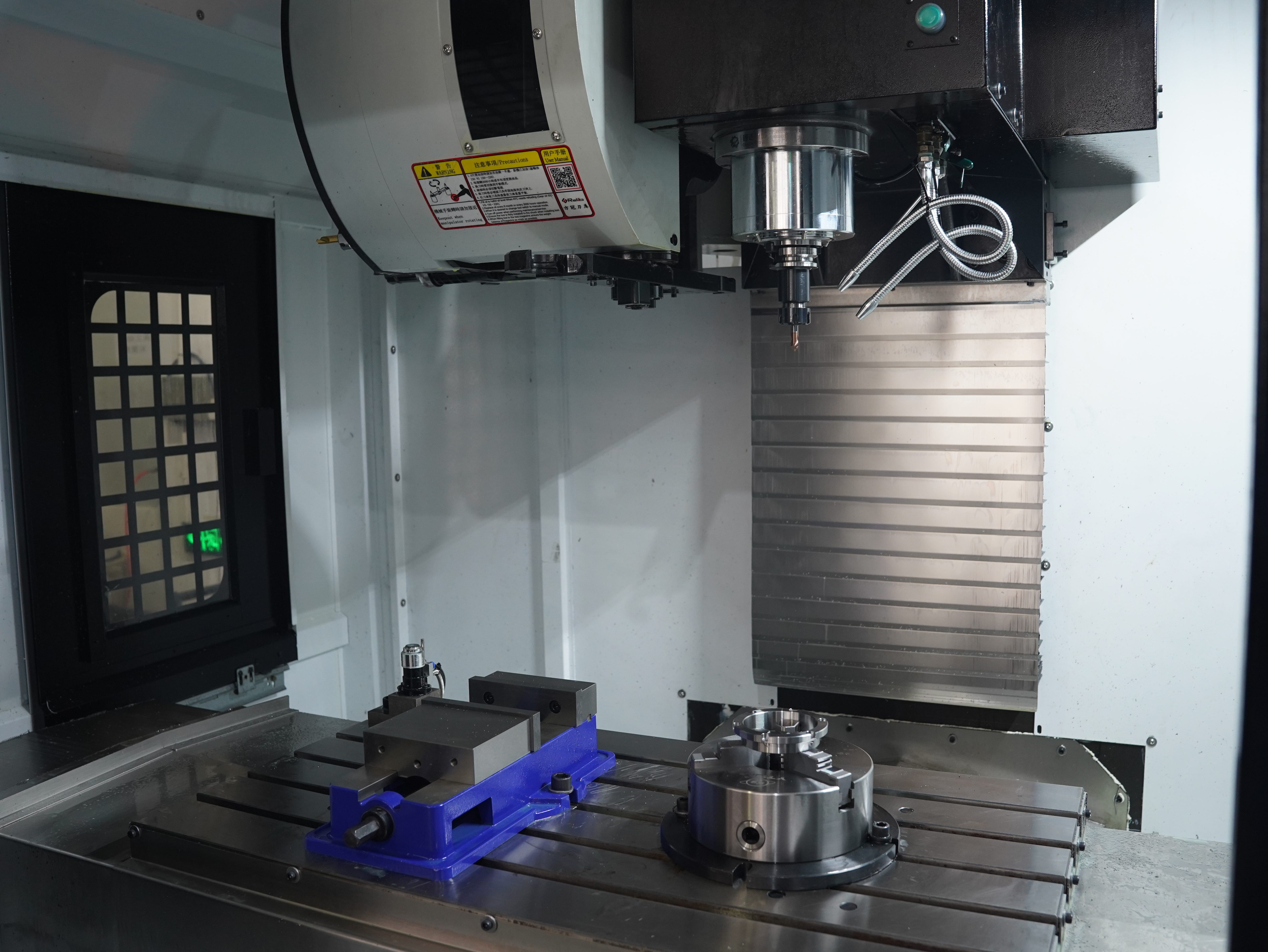 CNC Router vs CNC Mill: Which Is Better for Metal Parts?