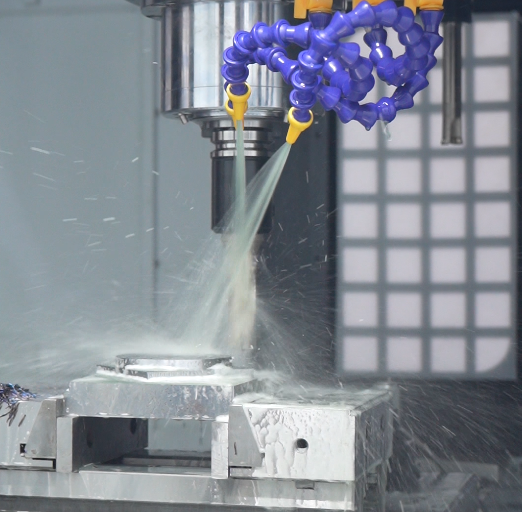 How Does Coolant Affect Carbide Insert Tool Life?