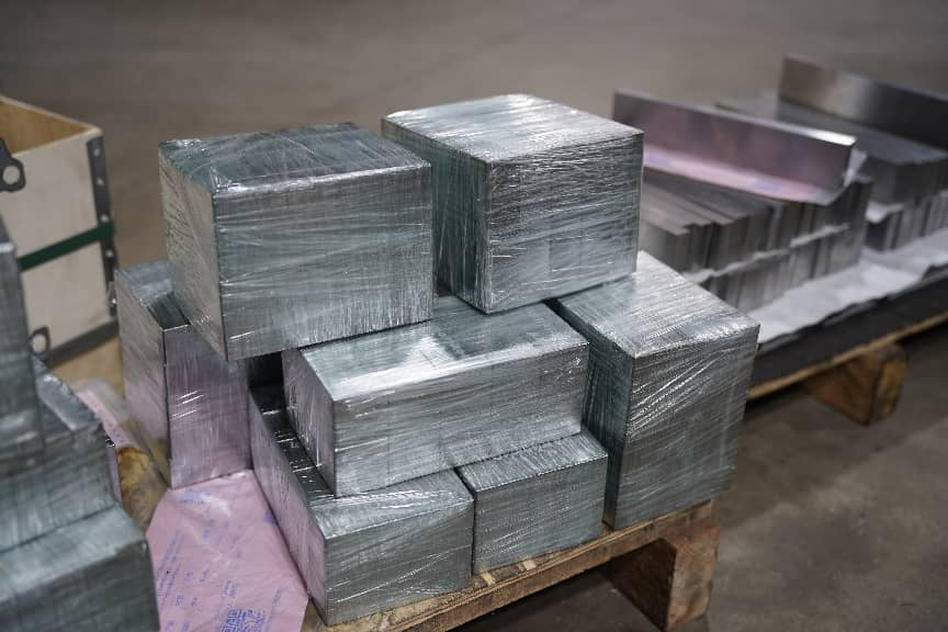 Mold Steel for Corrosive Plastics | What Injection Mold Makers Should Know