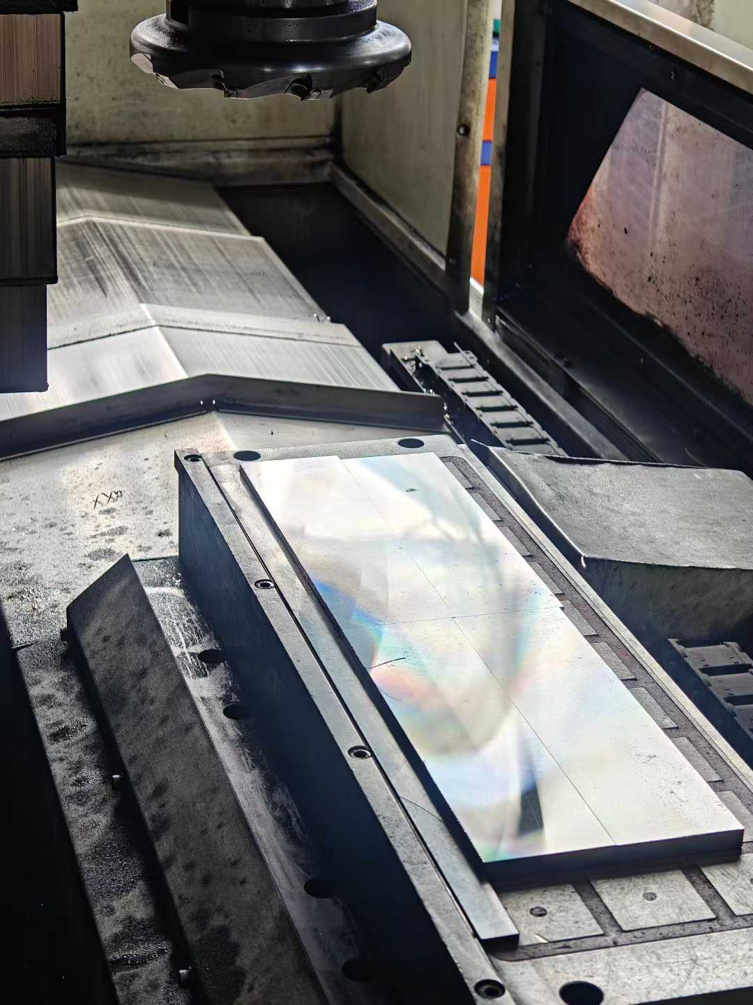 CNC Grinding Machine: Troubleshooting & Tips for Hard Material Grinding