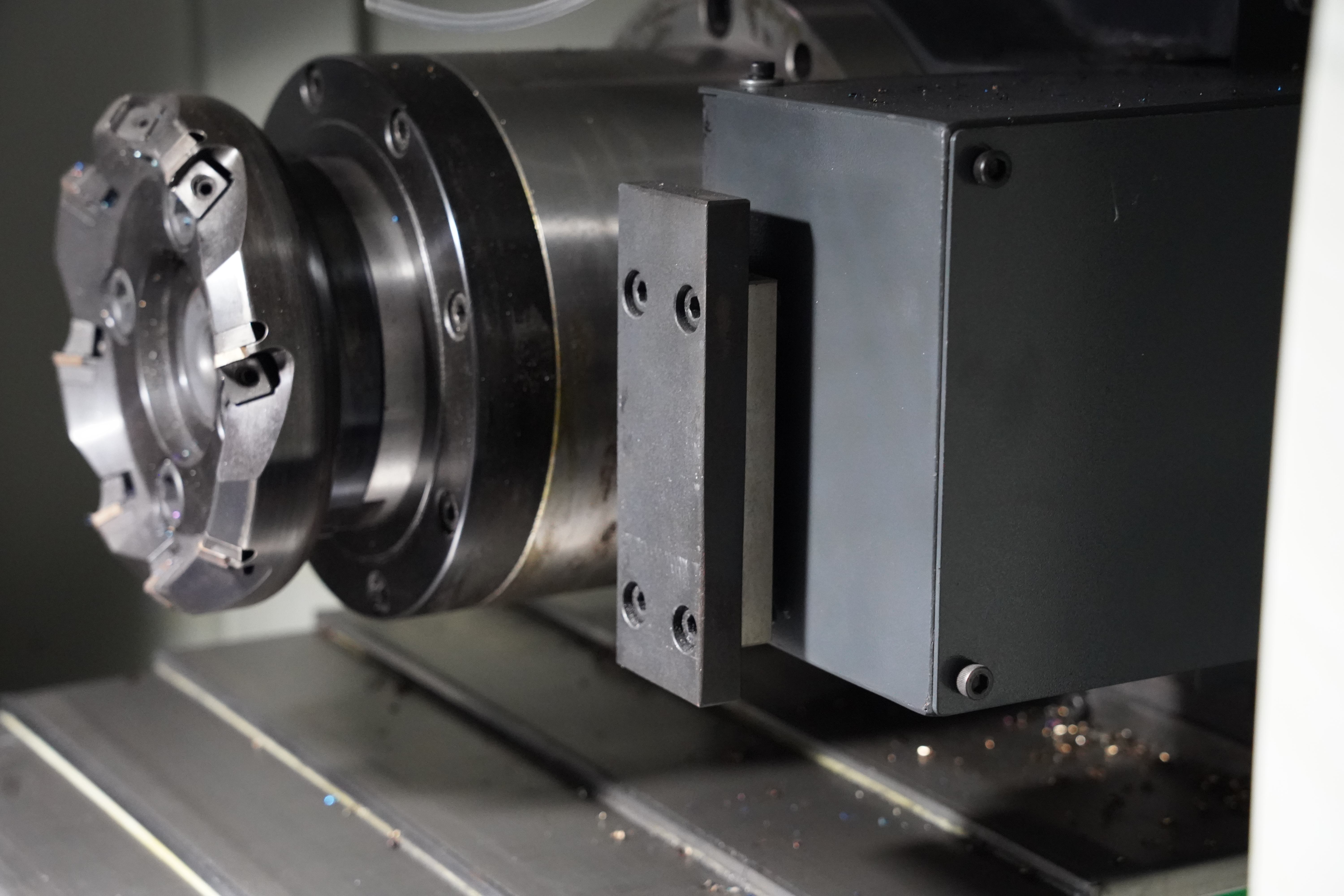 Duplex Milling Machine for Mold Steel Blocks | Two-Head Cutting, Setup Reduction, and Batch Throughput