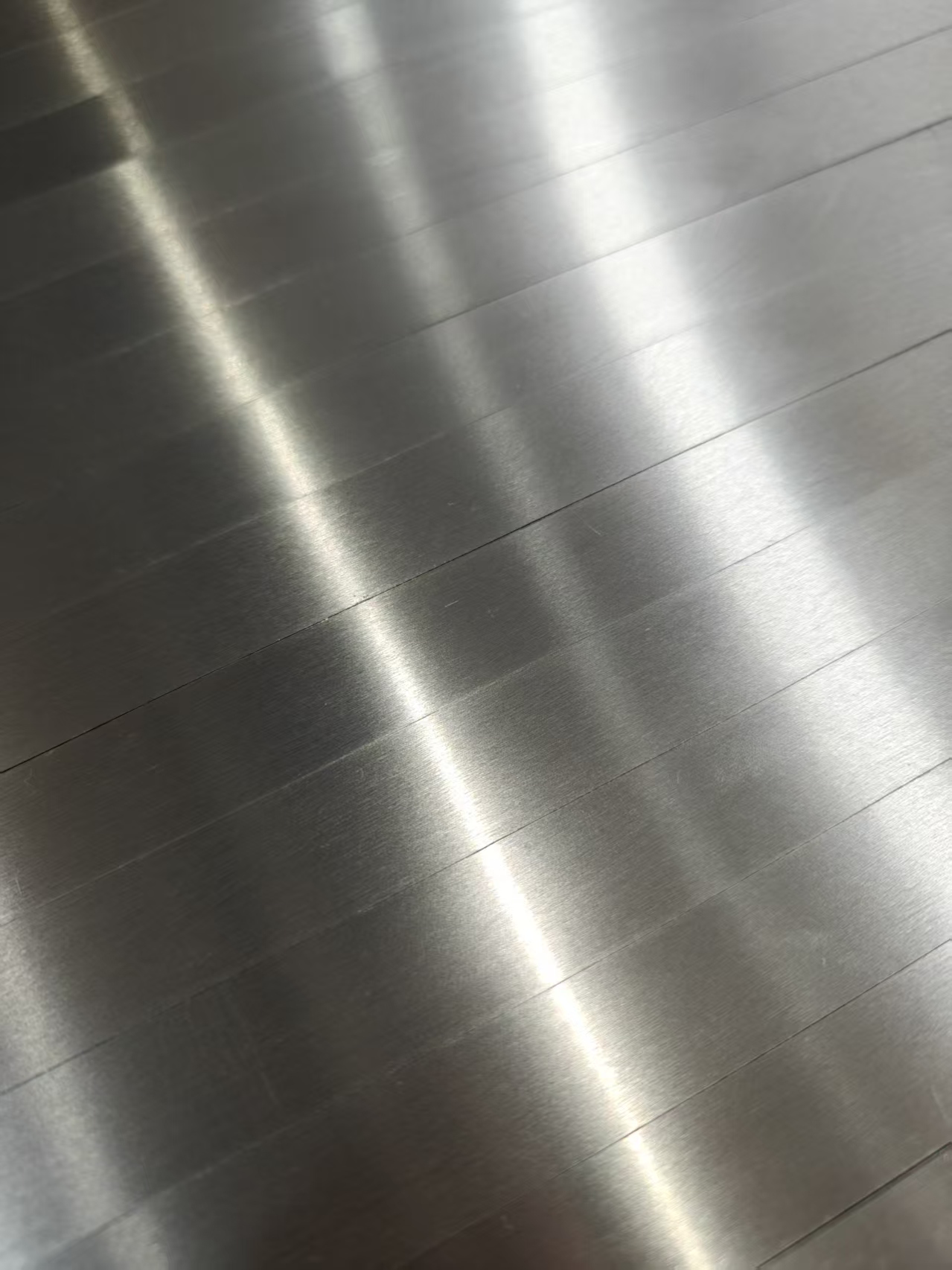 Vertical VS Horizontal Machining Center: Key Differences Explained