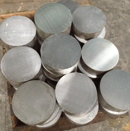 Cr12 Mold Steel: When Should You Choose This High–Wear Cold–Work Steel
